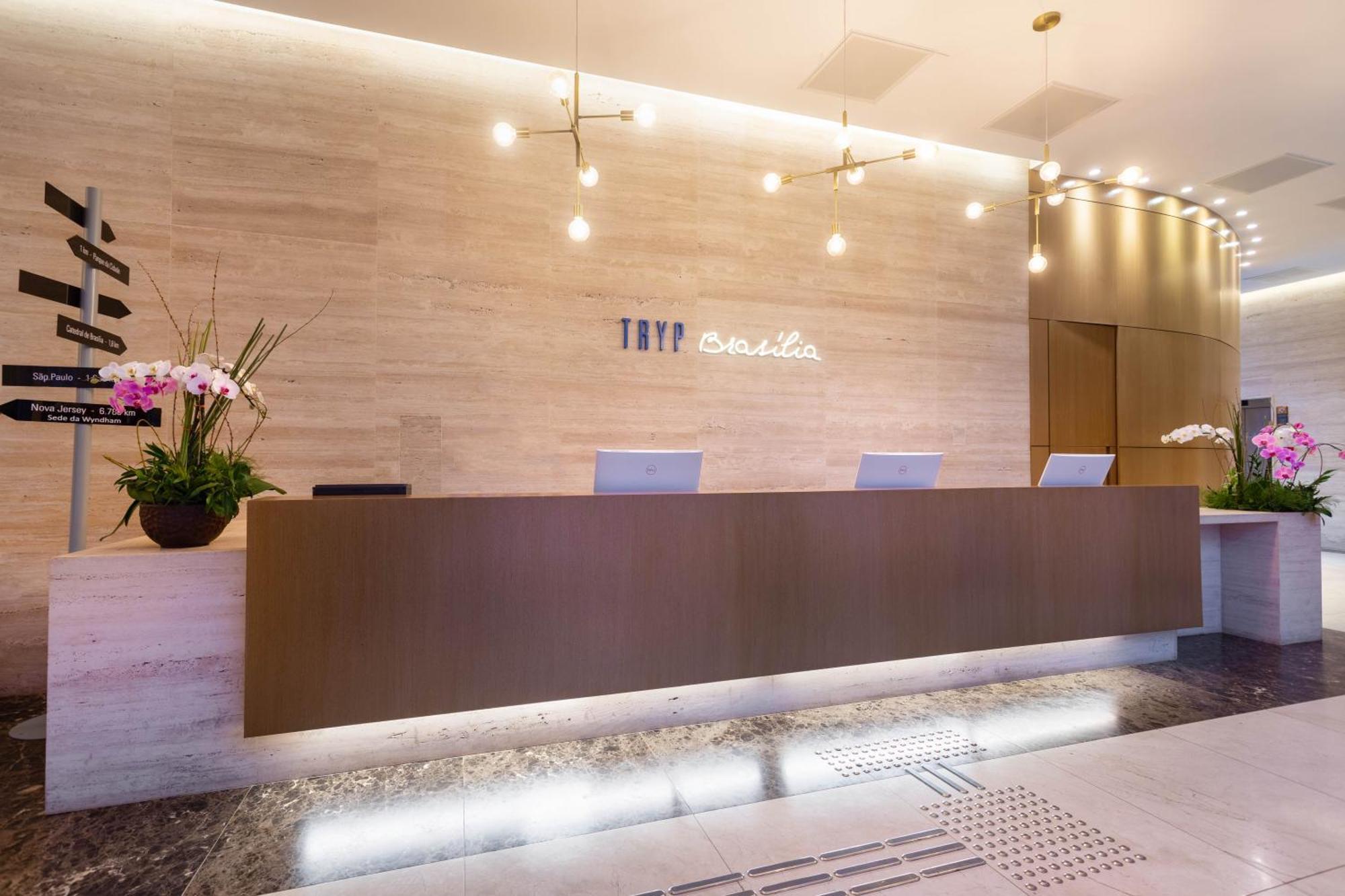 Tryp By Wyndham Brasilia Nacoes Brasília Exterior foto